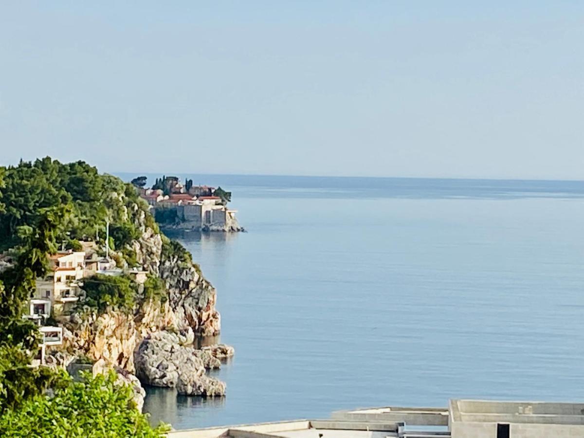 Apartment Blue Sveti Stefan Bagian luar foto